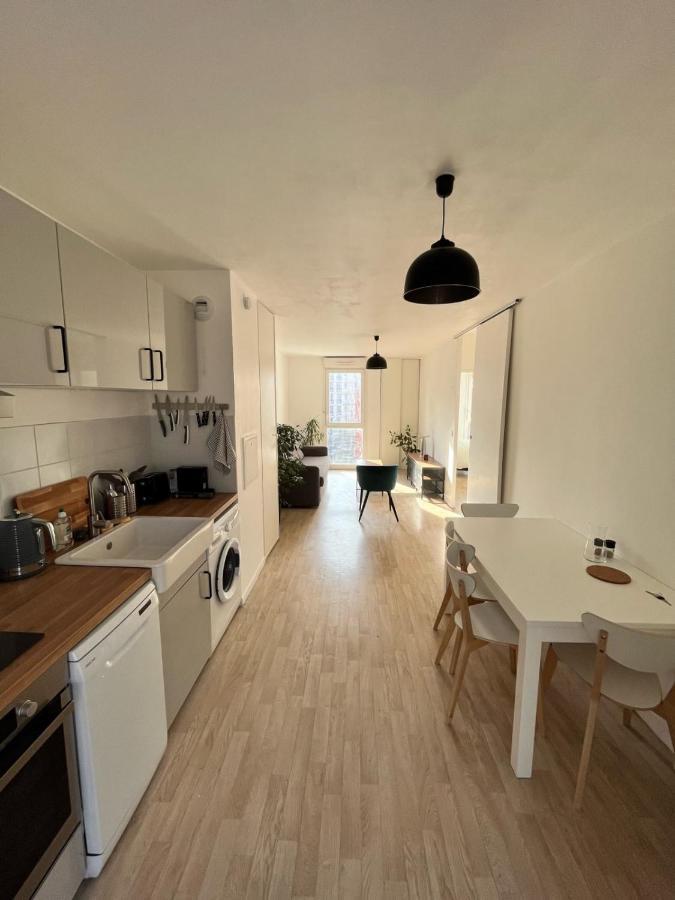 Modern And Bright Apartment Near Paris La Courneuve Luaran gambar