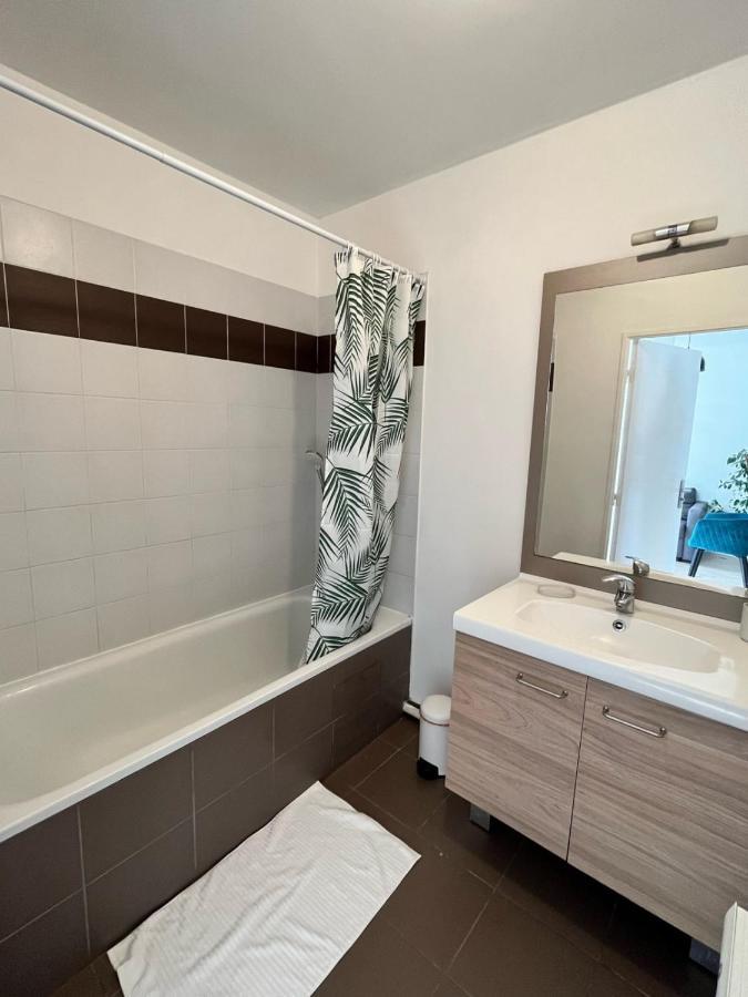 Modern And Bright Apartment Near Paris La Courneuve Luaran gambar
